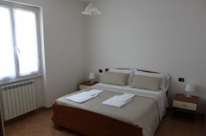 Bild 3: Lakeside Holiday Resort Anlage mit Pool 2 Zimmerwohnnug bis 4Personen