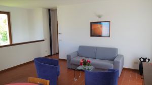 Bild 10: Ferienhaus Laura in Malcesine in einem 2500 m² großen Olivenhain