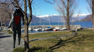 Von Orasso erreicht man nach 15km Cannobio am Lago Maggiore, wo man surfen, segeln, schwimmen, tauchen, aber auch einfach nur promenieren, essen und kaufen kann