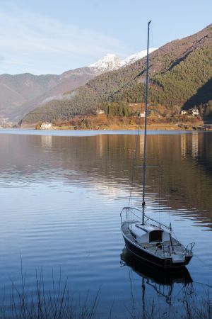 Bild 13: Ferienwohnung Valentina mit eingezäunte Terrasse am Ledrosee