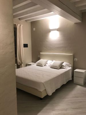 Bild 10: Komfortable Ferienwohnung im Cascina Carai am Iseo See mit schönem Seeblick